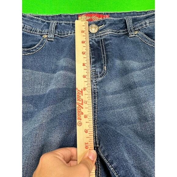 Apple Bottom Jeans Capris Women's 14 Embroidered Pockets Stretch Denim Y2K - Picture 7 of 15